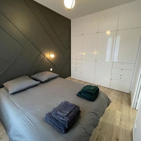 Appartement Cosy Proche Rer Et Centre Ville 르 플레시-로뱅송 외부 사진