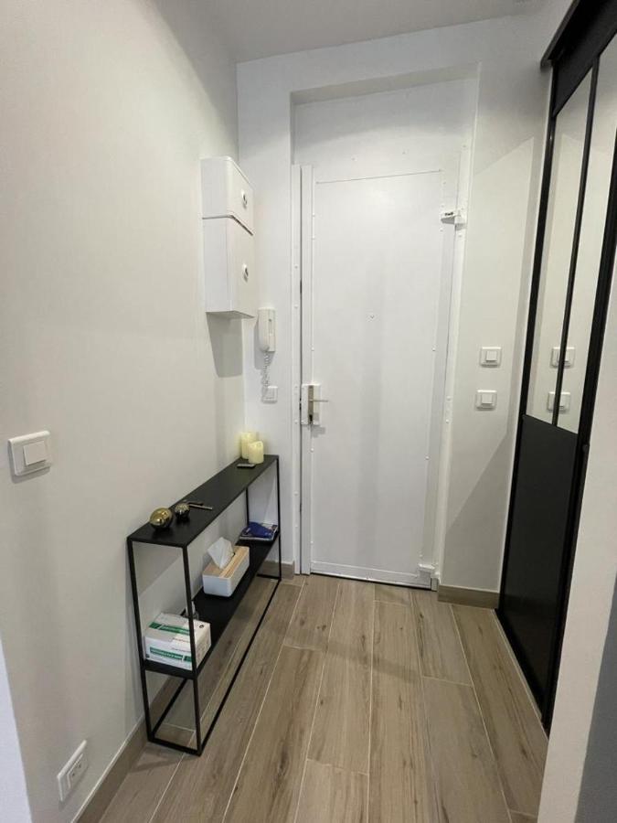 Appartement Cosy Proche Rer Et Centre Ville 르 플레시-로뱅송 외부 사진